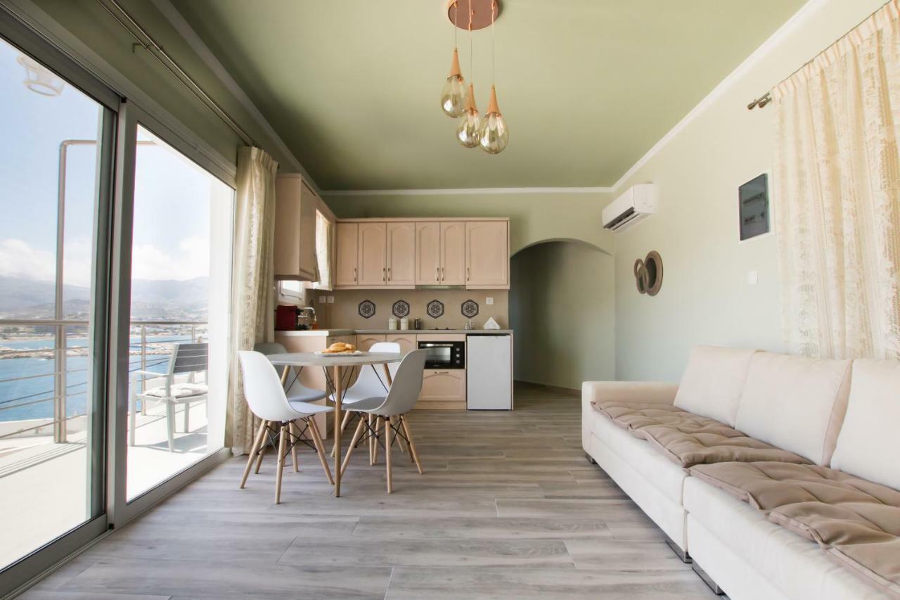 Optasia Apartment 卡尔帕索斯 外观 照片